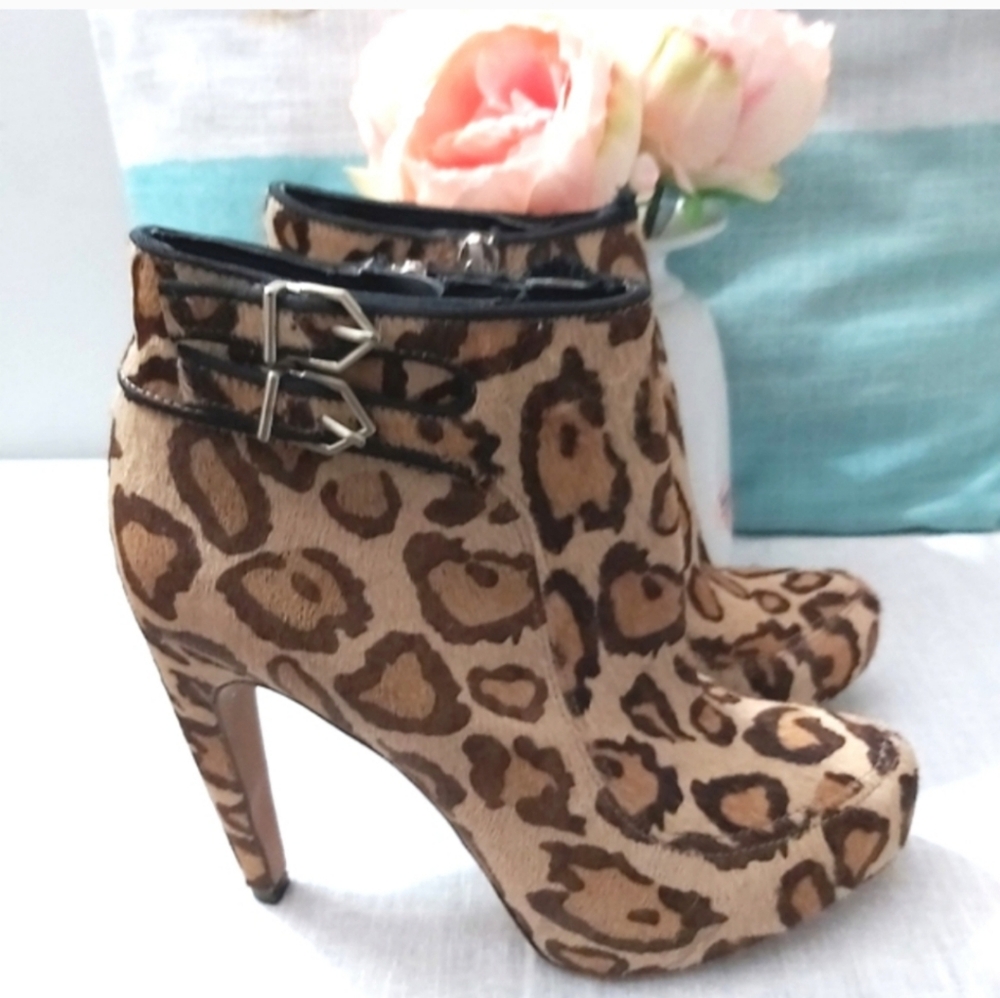 Sam edelman boots leather calf hair leopard print ankle stiletto 4.5" heels